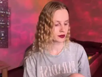 denobluora – webcam model profile photo Image 18