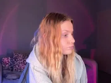 denobluora – webcam model profile photo Image 19