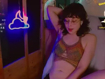 indiandesiguys2023 – webcam model profile photo Image 10