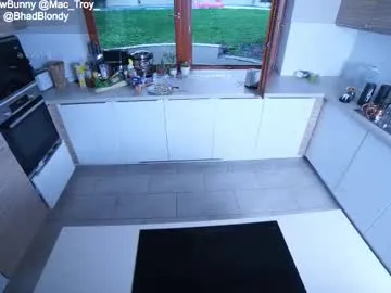 kat_ly_chan – webcam model profile photo Image 15