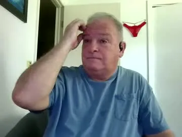 goofyshygirl1 – webcam model profile photo Image 3