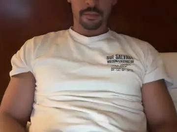 emilywarren296 – webcam model profile photo Image 15