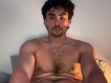 emilywarren296 – webcam model profile photo Image 3