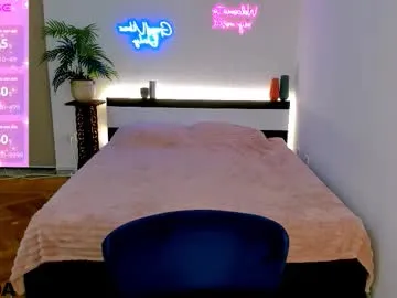 saxee_love – webcam model profile photo Image 4