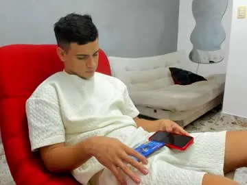 indiandesiguys2023 – webcam model profile photo Image 17