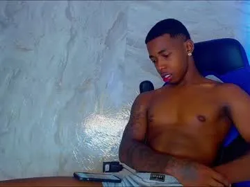 MiaKorz – webcam model profile photo Image 13