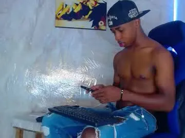 MiaKorz – webcam model profile photo Image 15