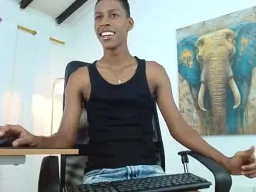 indiandesiguys2023 – webcam model profile photo Image 13