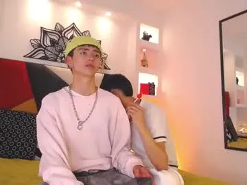 NaiaCollins – webcam model profile photo Image 4