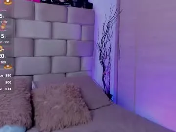 shachatte – webcam model profile photo Image 5