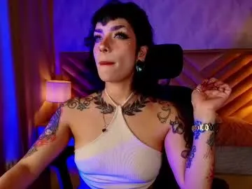 indiandesiguys2023 – webcam model profile photo Image 19