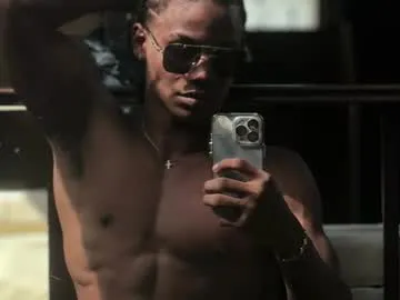 Diamond – webcam model profile photo Image 15