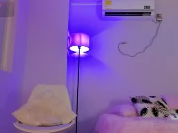 indiandesiguys2023 – webcam model profile photo Image 7