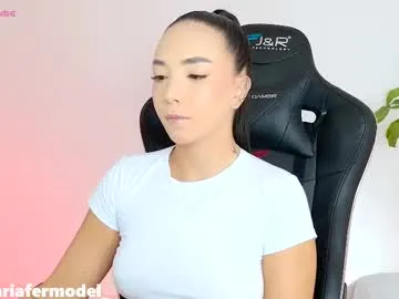 tvycas7 – webcam model profile photo Image 4