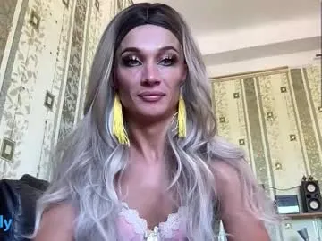 lavetax – webcam model profile photo Image 14