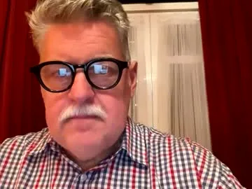 the_right_girl – webcam model profile photo Image 16