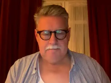 the_right_girl – webcam model profile photo Image 18