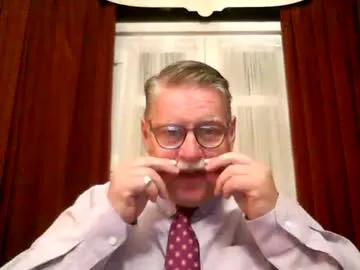 the_right_girl – webcam model profile photo Image 8