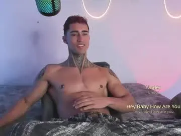 AndreaKalo – webcam model profile photo Image 2