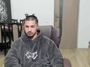 DianaDevlin – webcam model profile photo Image 2