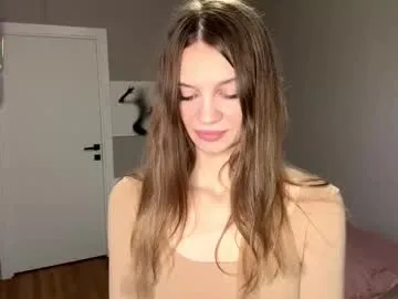 Andrea – webcam model profile photo Image 12