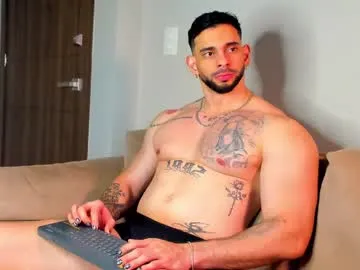 RoxannaRivera – webcam model profile photo Image 3