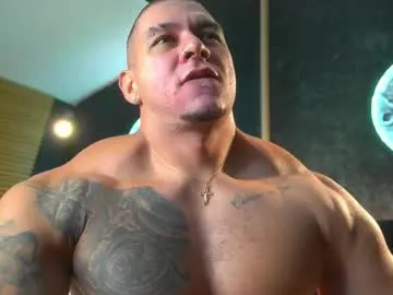 topalphaboss – webcam model profile photo Image 16