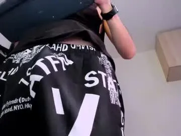 YasmienAtos – webcam model profile photo Image 3