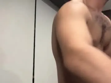 daani_hott – webcam model profile photo Image 8