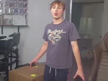 brownboy6999 – webcam model profile photo Image 8