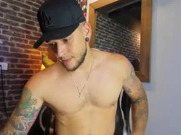 mae_nathan – webcam model profile photo Image 18