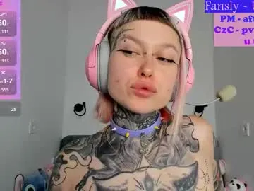 CarolinePrescott – webcam model profile photo Image 11