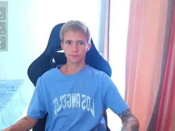 naisharousell – webcam model profile photo Image 10