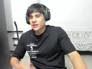 ChloeDurgot – webcam model profile photo Image 4