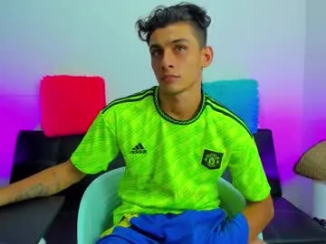 kisspriya – webcam model profile photo Image 14