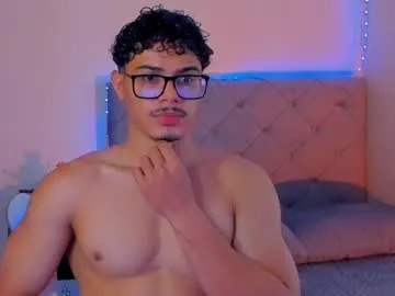 LexyNess – webcam model profile photo Image 18