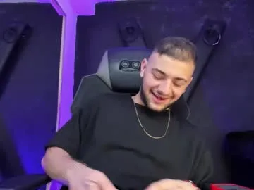 EmiliaWalker – webcam model profile photo Image 12