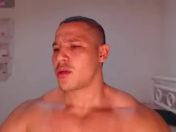 daani_hott – webcam model profile photo Image 15