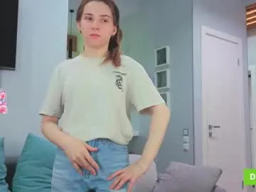 ChloeCerisse – webcam model profile photo Image 8