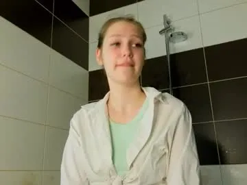 Demi – webcam model profile photo Image 6