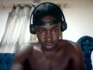 nahirr – webcam model profile photo Image 6