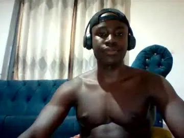 nahirr – webcam model profile photo Image 7