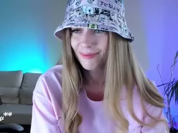 puneripiya – webcam model profile photo Image 13