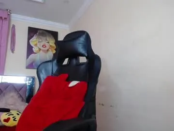 EmiliaWalker – webcam model profile photo Image 4