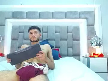 indiandesiguys2023 – webcam model profile photo Image 3