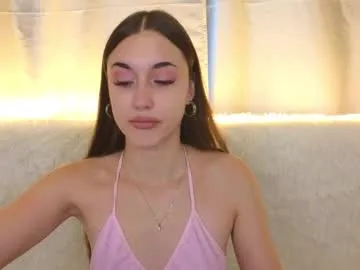 Adara – webcam model profile photo Image 10