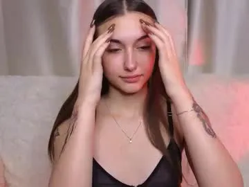 Adara – webcam model profile photo Image 19