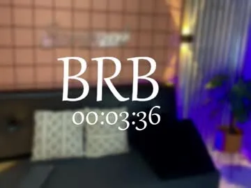 tivizaylove – webcam model profile photo Image 18