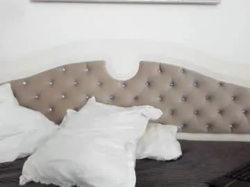 AndreaDum – webcam model profile photo Image 4