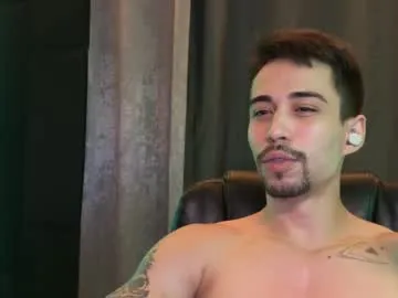 beaute_fatale – webcam model profile photo Image 4